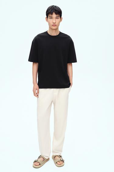 BASIC REGULAR FIT T-SHIRT - Black by Zara