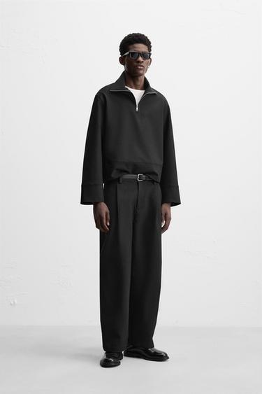 TECHNICAL QUARTER-ZIP SWEATSHIRT - Black by Zara
