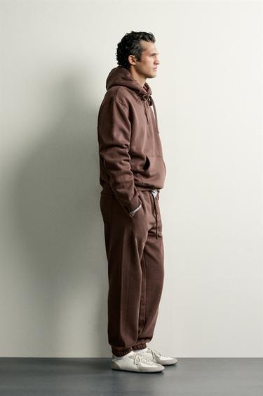 BASIC JOGGING TROUSERS - Brown by Zara