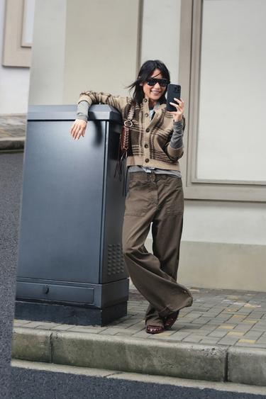 LOOK - BLACK/YELLOW by Zara