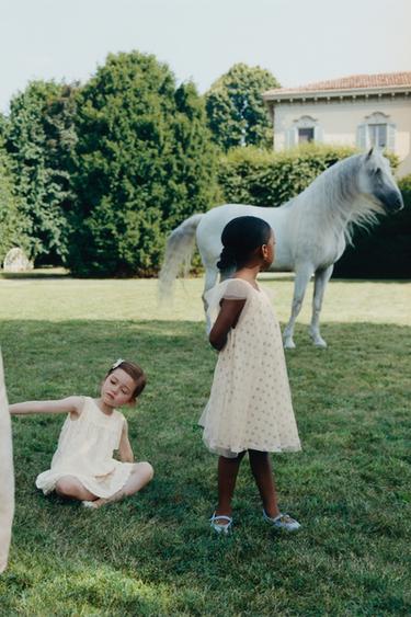 LOOK - White / Green by Zara