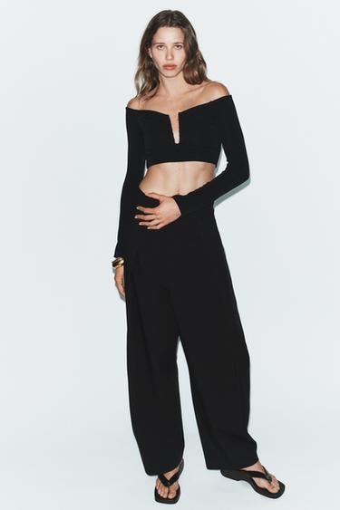 LONG SLEEVE CROPPED TOP - Black by Zara