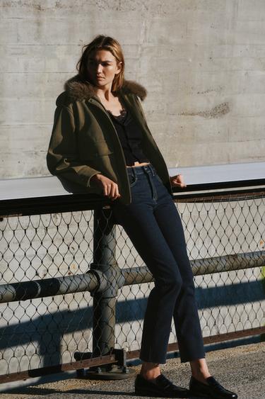 TRF HIGH-WAIST CROPPED FLARE JEANS - Dark indigo by Zara