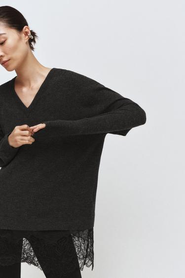 LONG KNIT JUMPER WITH LACE DETAIL - Grey by Zara