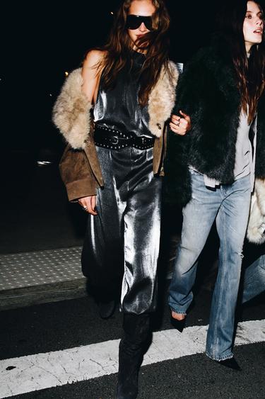 Zara {名称} - {颜色}