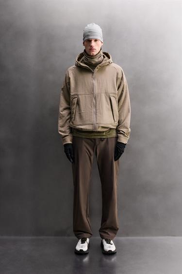 Zara {名称} - {颜色}