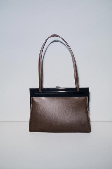 SHOULDER BAG WITH CLIP - Dark tan by Zara
