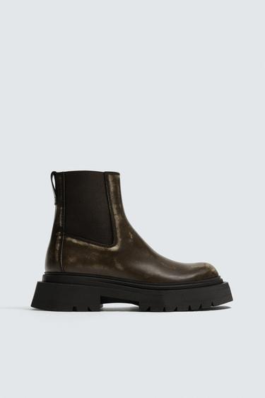 DISTRESSED CHUNKY CHELSEA BOOTS - Brown by Zara