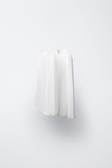 Zara {名称} - {颜色}