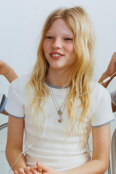 Zara {名称} - {颜色} - 0 图片