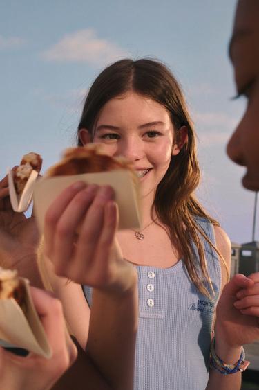 TEXT WAFFLE KNIT TOP - Light blue by Zara