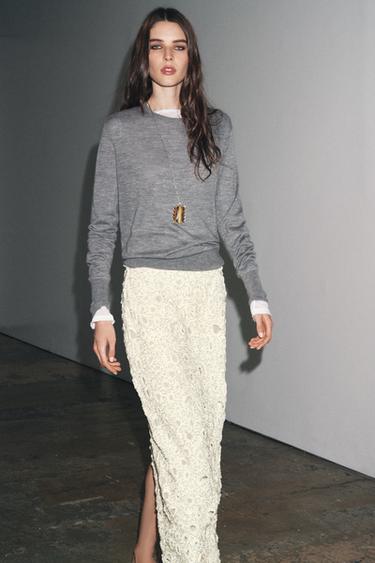 Zara {名称} - {颜色}