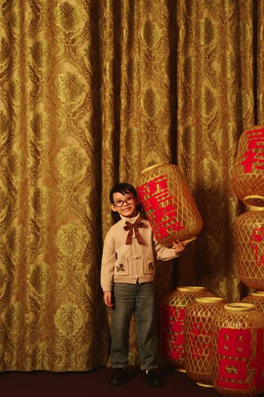 Zara {名称} - {颜色}