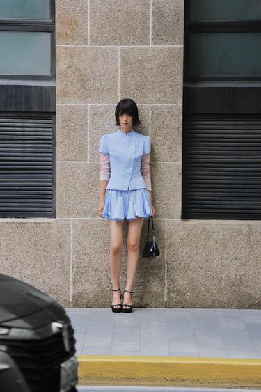 Zara {名称} - {颜色}
