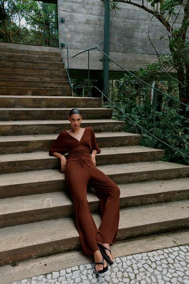 Zara {名称} - {颜色} - 0 图片