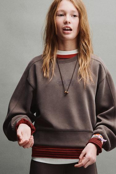 Zara {名称} - {颜色}