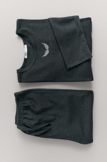 Zara {名称} - {颜色}