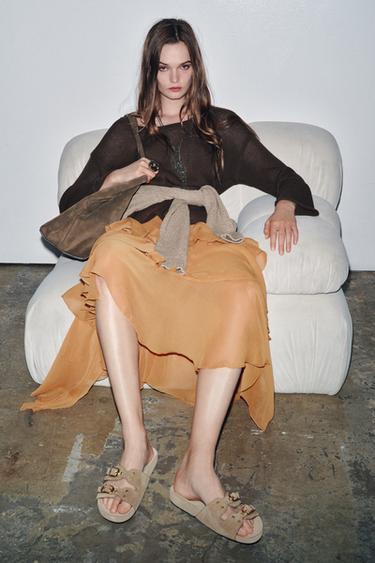 Zara {名称} - {颜色}