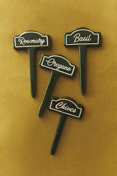 PACK OF CERAMIC GARDEN PLANT MARKERS (PACK OF 4) - White / Green by Zara