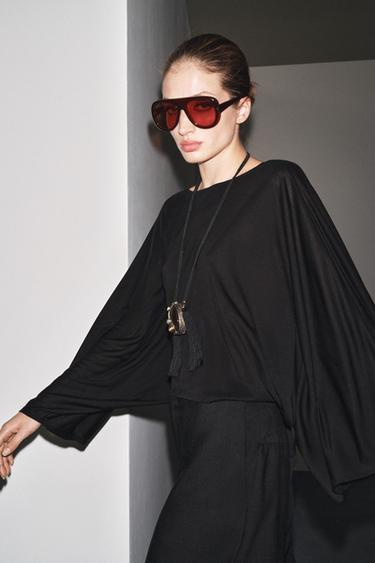 ASYMMETRIC FLOWING CAPE - Black by Zara