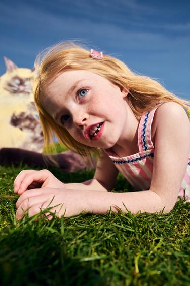 Zara {名称} - {颜色}