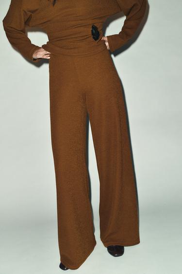 TEXTURED WIDE-LEG TROUSERS - Mustard by Zara