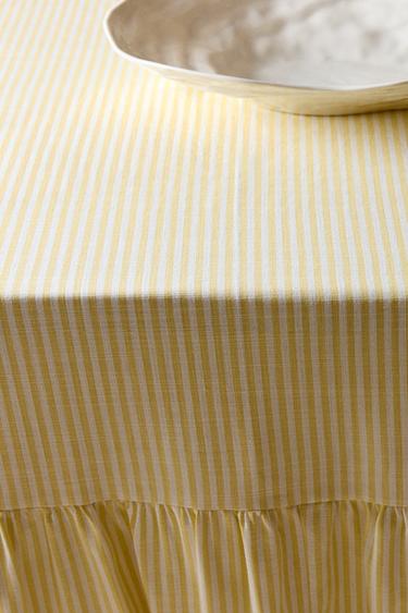 RUFFLED COTTON TABLECLOTH - Yellow by Zara