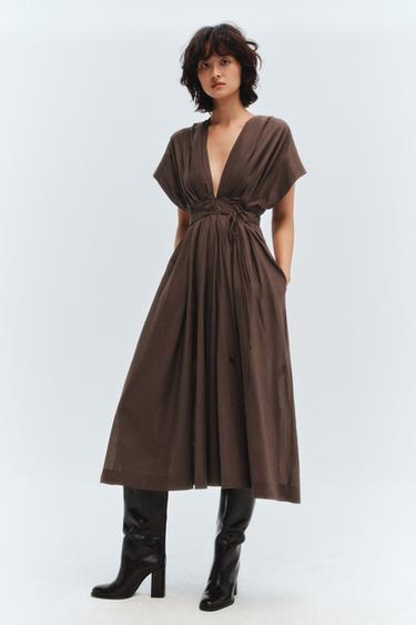 Zara {名称} - {颜色}