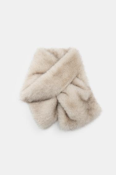 FAUX FUR SCARF - Ecru by Zara
