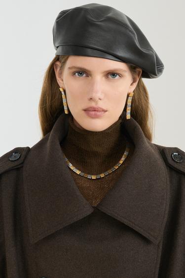 Zara {名称} - {颜色}