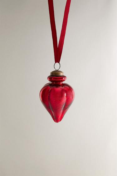 RED DROPLET CHRISTMAS TREE DECORATION - Red by Zara