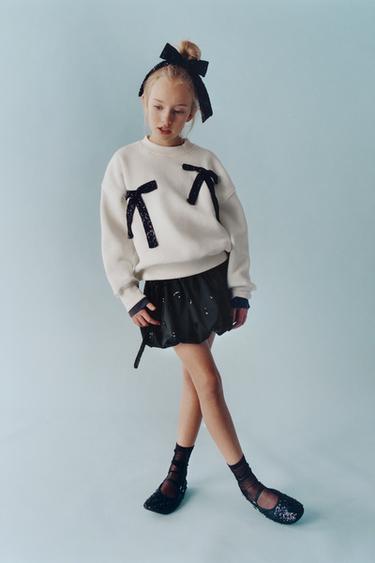 Zara {名称} - {颜色}