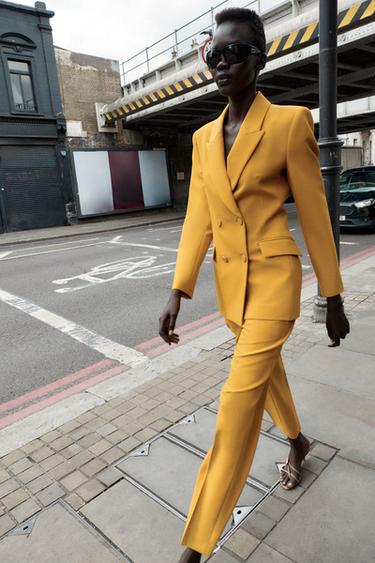 HIGH-WAIST SLIM TROUSERS - Mustard by Zara