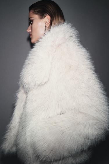 SHORT FAUX FUR COAT ZW COLLECTION - Ecru by Zara