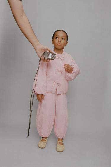 Zara {名称} - {颜色}