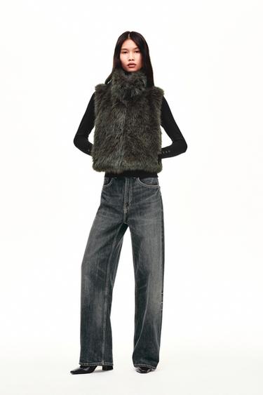 Zara {名称} - {颜色}