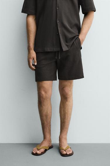 TEXTURED RELAXED FIT BERMUDA SHORTS - Charcoal by Zara