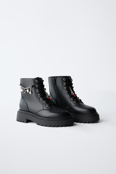 LACE-UP ANKLE BOOTS WITH CHARMS - Black by Zara