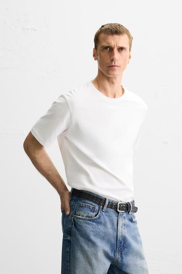 BASIC MEDIUM WEIGHT T-SHIRT - White by Zara