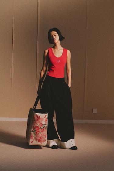 X AO YES EMBROIDERED SLEEVELESS T-SHIRT - Red by Zara - Image 0
