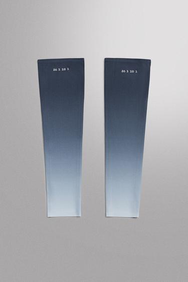 Zara {名称} - {颜色}