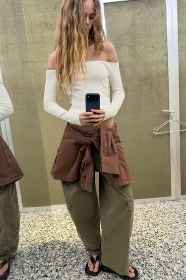 OFF-THE-SHOULDER KNIT TOP - Ecru by Zara