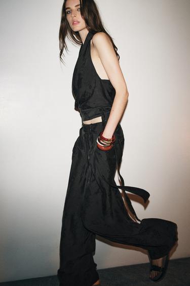 Zara {名称} - {颜色}