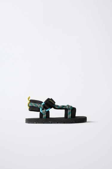 Zara {名称} - {颜色}