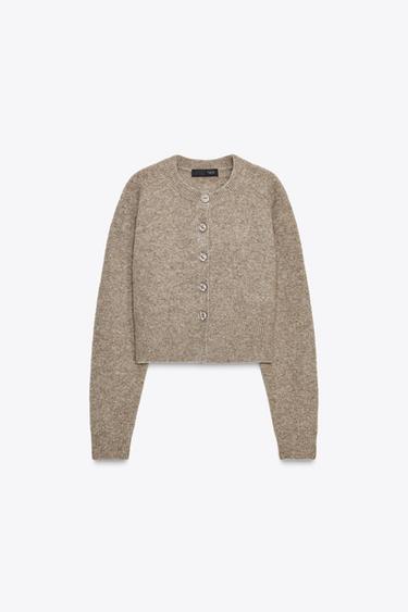 Zara {名称} - {颜色}