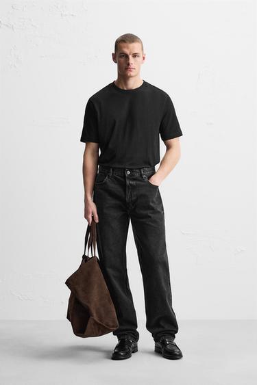 BASIC MEDIUM WEIGHT T-SHIRT - Black by Zara