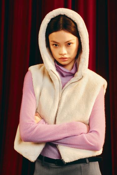 Zara {名称} - {颜色}