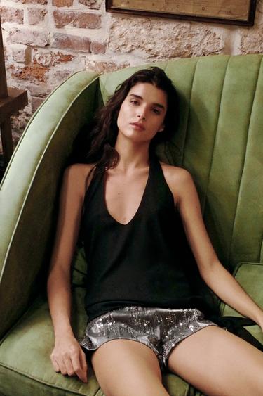 Zara {名称} - {颜色}