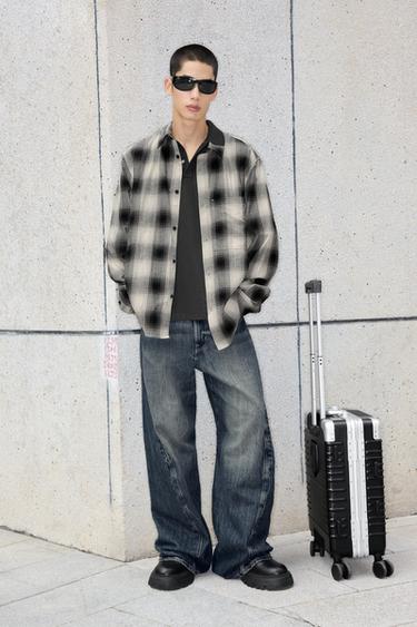 Zara {名称} - {颜色}