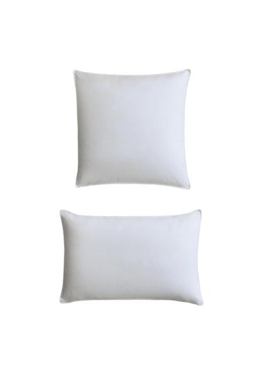 FEATHER FEEL PILLOW FILLING - White by Zara